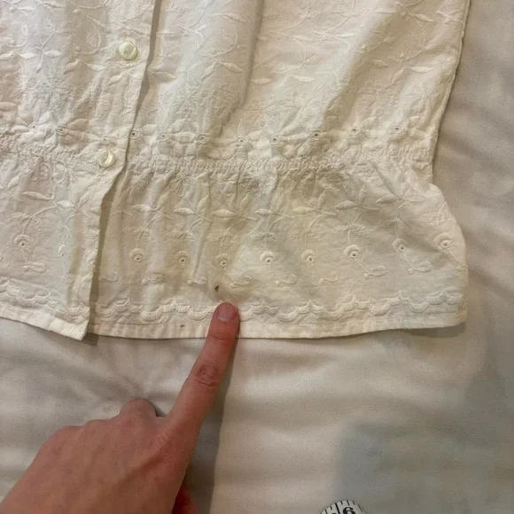 White Eyelet Peasant Button Down Sleeveless Blouse with Waist Elastic Y2K Boho - Picture 7 of 8